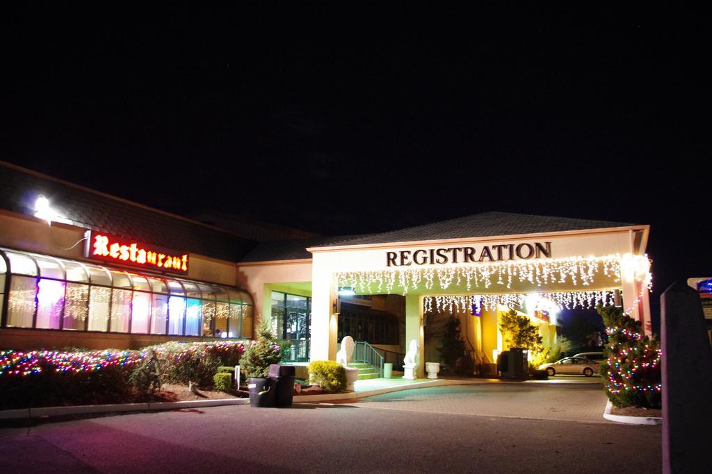 Oh St Joseph Resort Hotel Pleasantville Exterior photo
